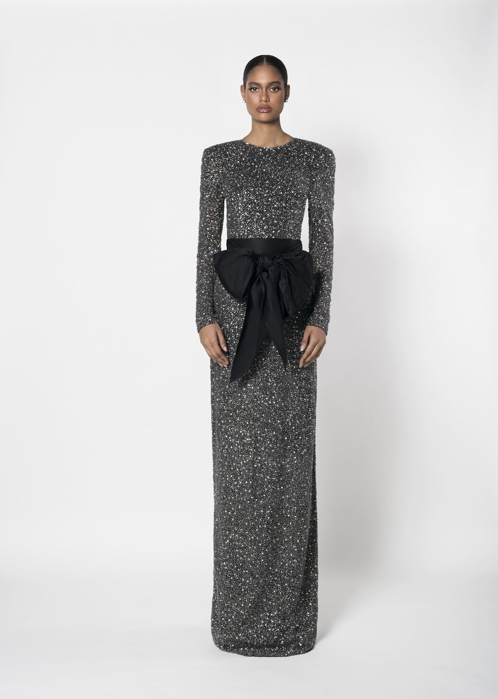 EMBROIDERED TULLE EVENING GOWN WITH SILK DUCHESS SATIN BOW