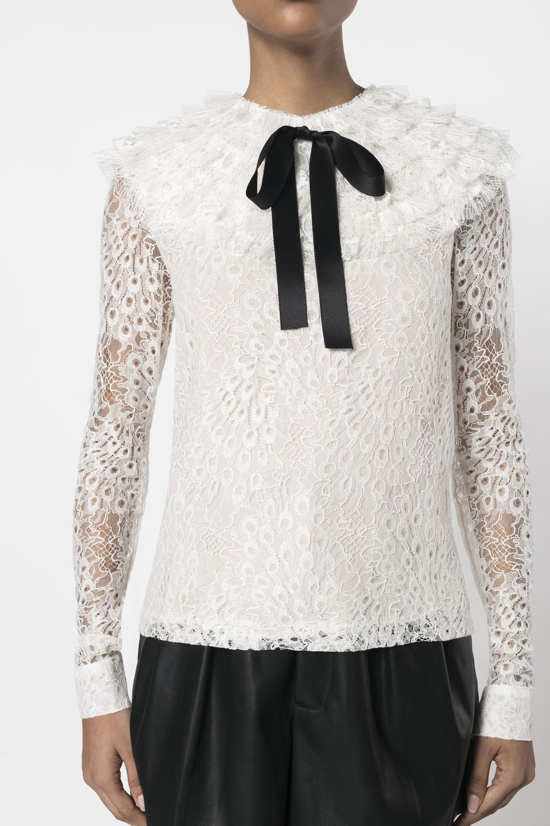 RUCHED BIB AND SATIN BOW LACE TOP