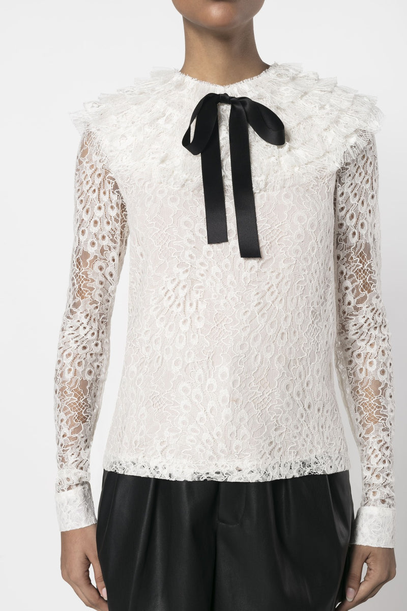 RUCHED BIB AND SATIN BOW LACE TOP – Andres Bournigal